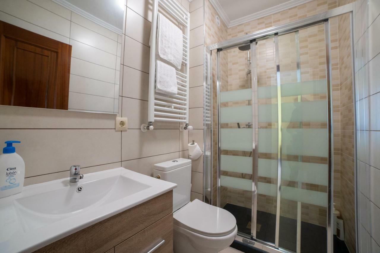 Apartamentos Enteros O Lagar 梅利德 外观 照片